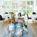 Landhotel Potsdam Hotel