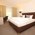 Landhotel Potsdam Ξενοδοχείο Πότσδαμ