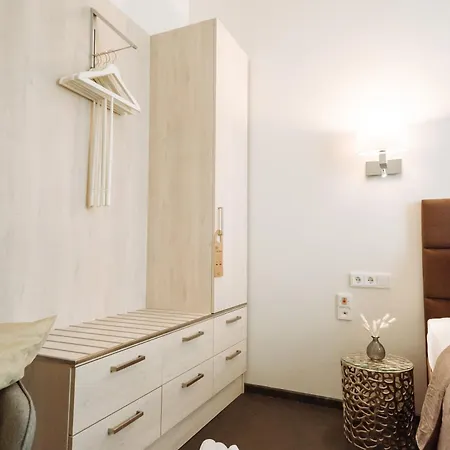 Landhotel Potsdam Ξενοδοχείο Πότσδαμ