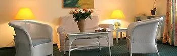 Landhotel Potsdam 4* Πότσδαμ