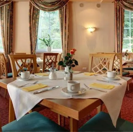 Landhotel Potsdam Ξενοδοχείο 4*