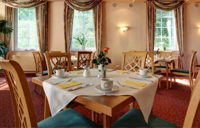 ランドホテル ポツダム ホテル 4*